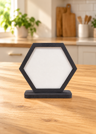 Hexagon sublimatie tegel met zwarte standaard – blanco bedrukbare decoratie
